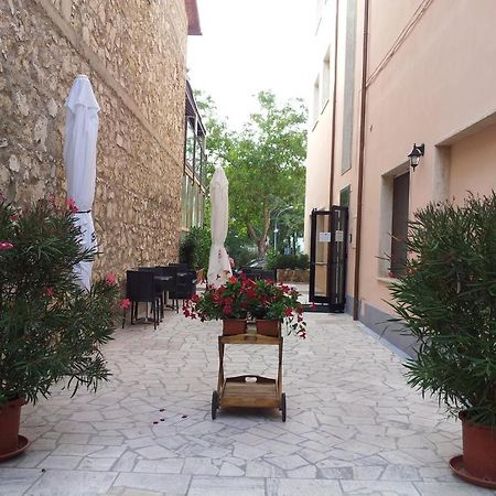 Bed and Breakfast Tellus Saturnia Exterior foto