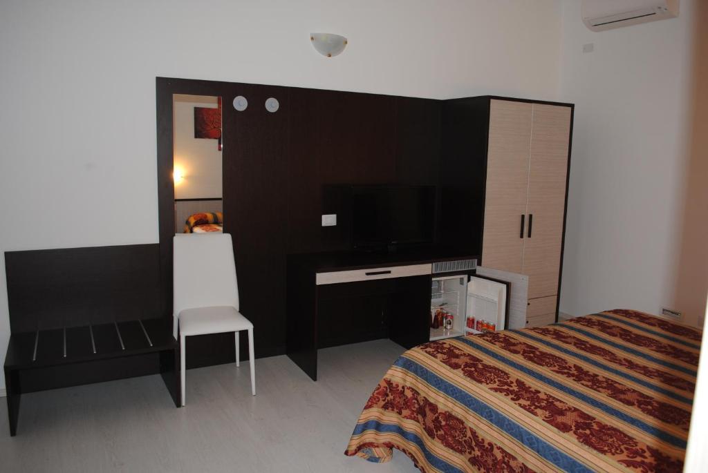 Bed and Breakfast Tellus Saturnia Habitación foto